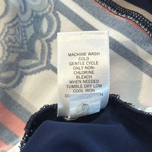 Banana Republic Geometric Print Shift Midi Dress Size Medium Casual Work Office - Picture 5 of 6